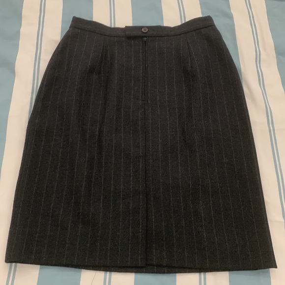 Ralph Lauren Blue Label 100% Wool Pinstripe Suit size 12 - Picture 9 of 17